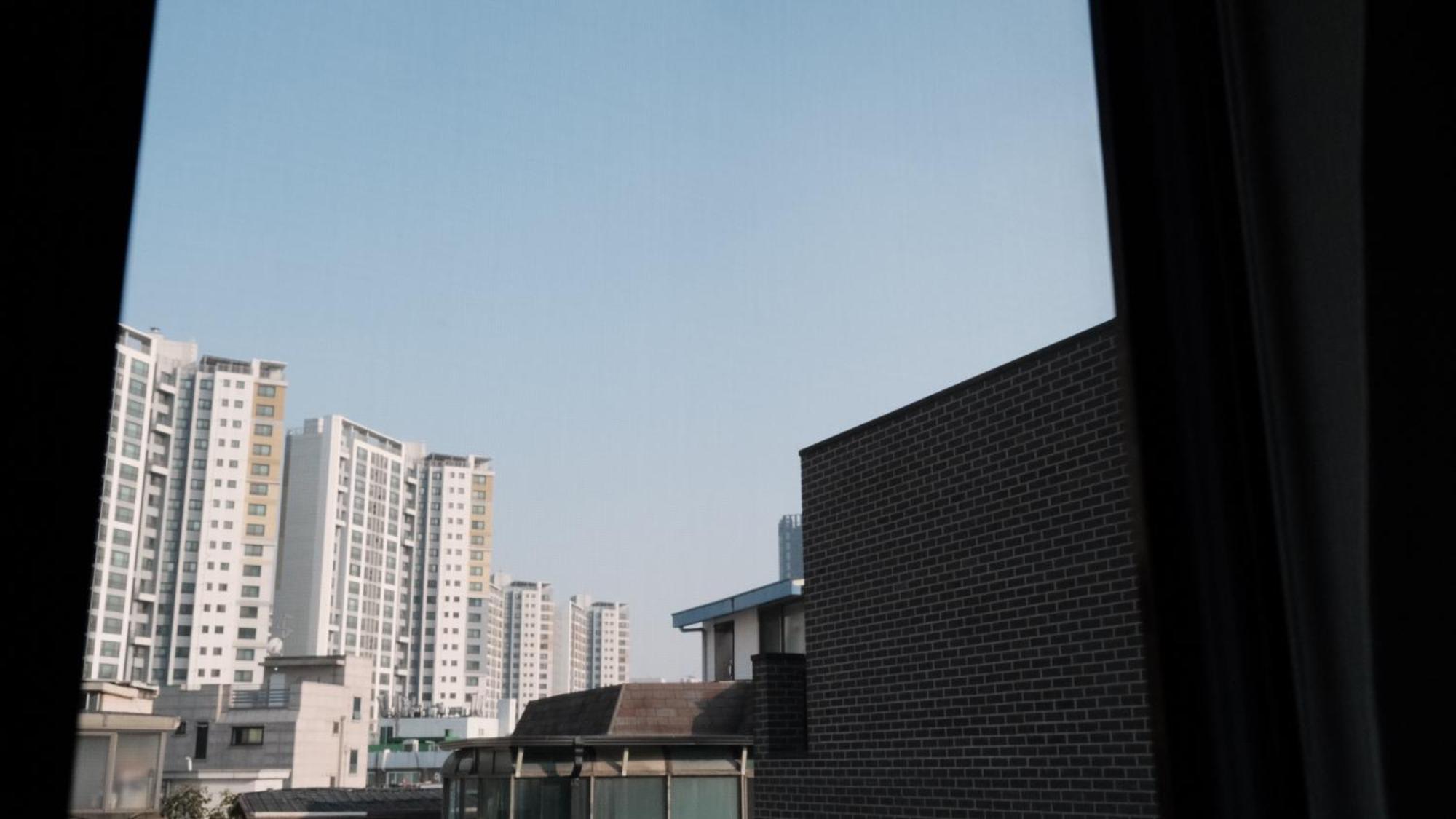 Seoul Yes Oui Ja Sharehouse Hotel Ngoại thất bức ảnh